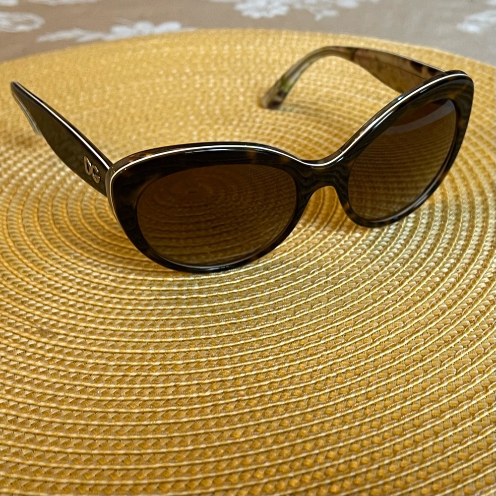 Dolce and Gabbana Polarized Sunglasses, Tortoise Cat Eye Frame
